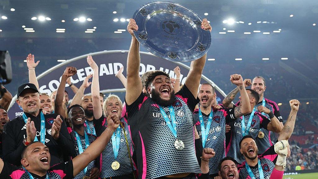 World XI wins at 14th Soccer Aid charity match